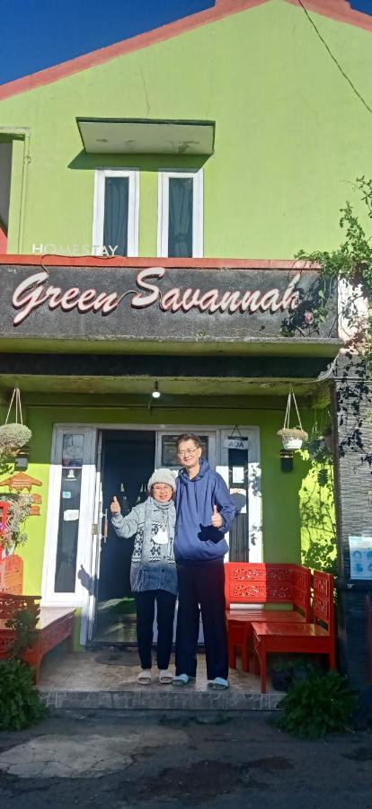 Green Savannah Homestay Syariah Diyeng Exteriér fotografie