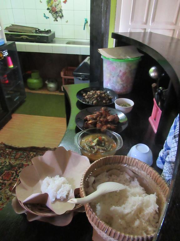 Green Savannah Homestay Syariah Diyeng Exteriér fotografie