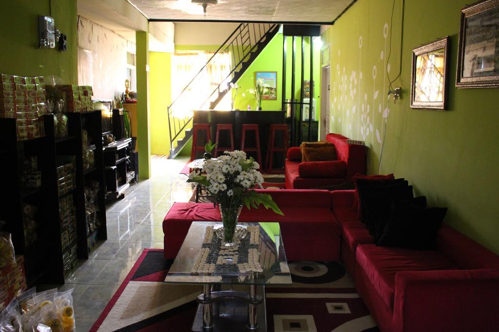 Green Savannah Homestay Syariah Diyeng Exteriér fotografie